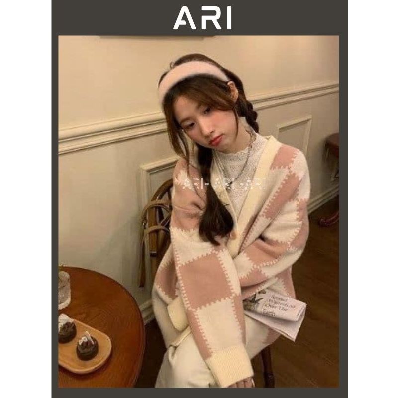 Áo cardigan dài tay ô vuông hồng trắng - Áo khoác nỉ dáng suông rộng phong cách thể thao xinh xắn - ARI A57