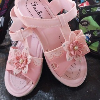SANDAL HỌC SINH