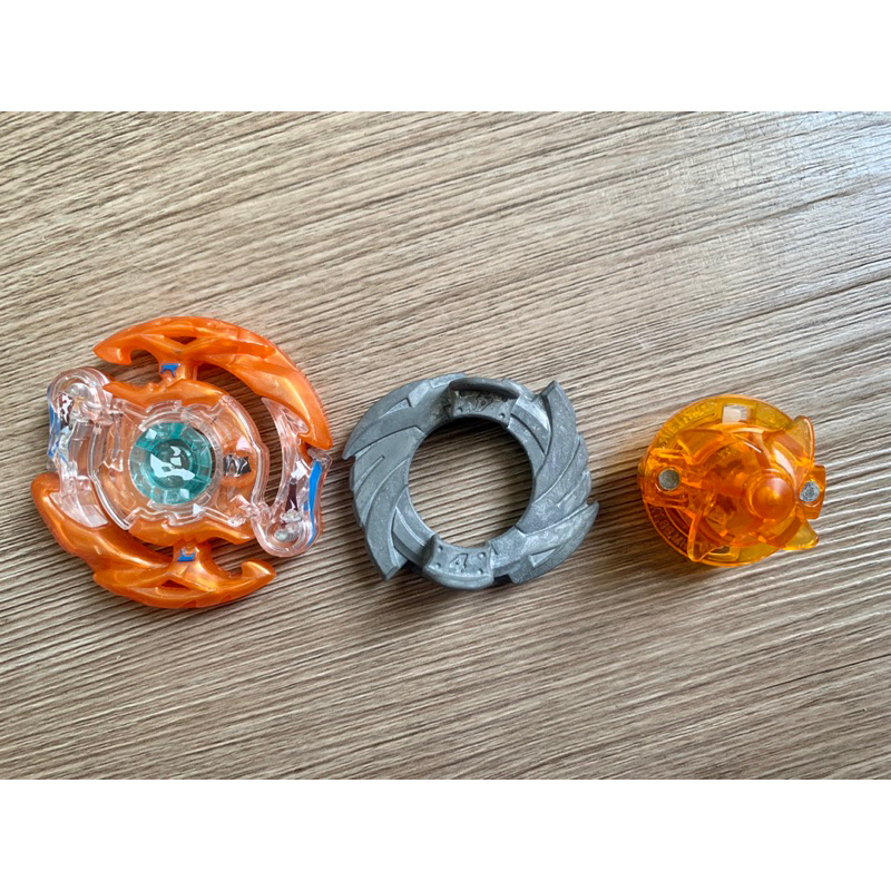 Con quay Beyblade B-75 Blaze Ragnaruk .4C.Fl Takara Tomy