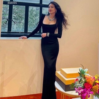 Đầm midi body cổ u