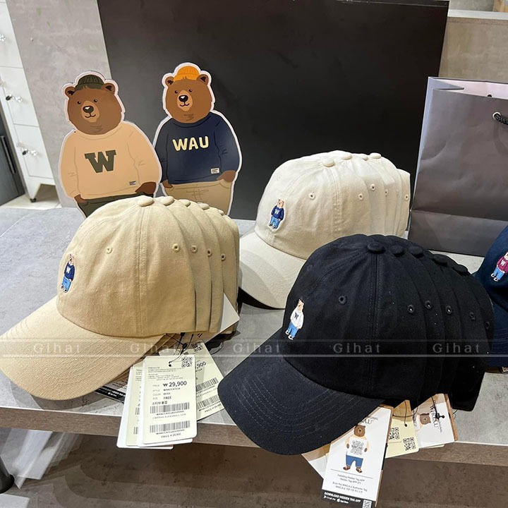 Mũ Lưỡi Trai Unisex WHOAU Chất Liệu Kaki Thêu Logo Gấu, Phong Cách Hàn Quốc, Nón Kết Gấu Đầy Đủ Tem