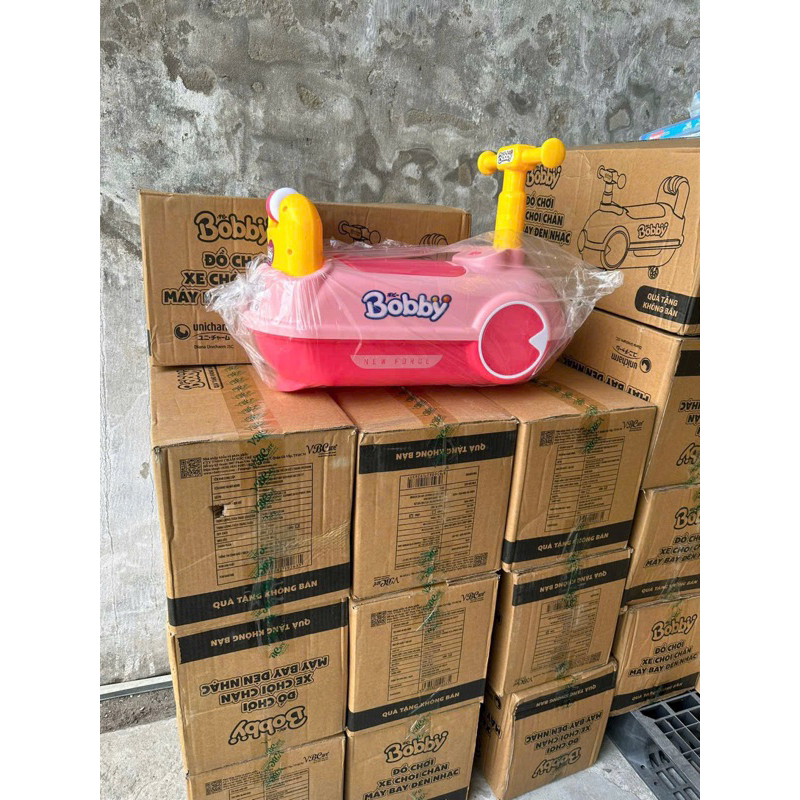 Đồ chơi vận động cho bé