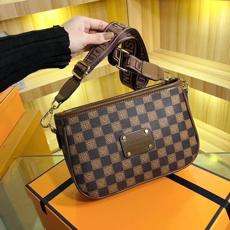 Túi Xách Nữ, Túi Đeo Chéo Kẻ Ô Cá Tính Đi Chơi Hot Trend Pk 608