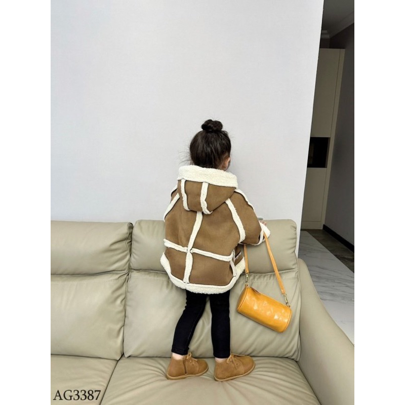 ÁO KHOÁC DA LỘN BÉ GÁI