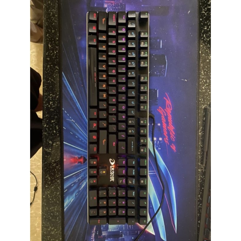 Phím cơ Quang  Dareu ek810x . switch optical  hàng còn mới 90%