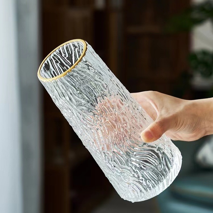 Bình hoa viền vàng trang trí phòng khách sang trọng, tinh tế LH100 GRADO