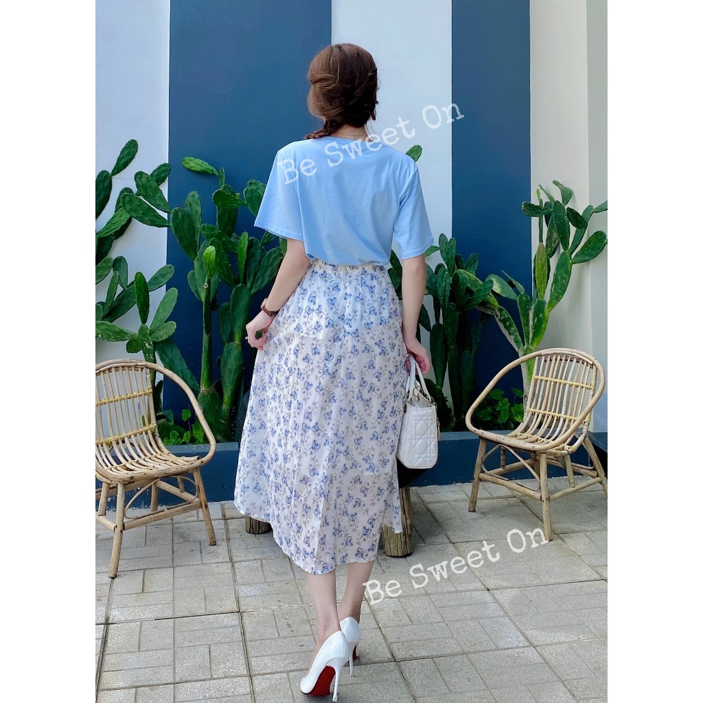 Chân váy midi dáng dài hoa nhí MORAN màu xanh trắng vintage điệu đà Hàn Quốc