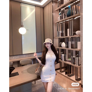Đầm len lông hai dây nút vang cao cấp