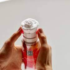 Sữa tắm tạo bọt dang Rituals of Holi flower shower foam 200ml