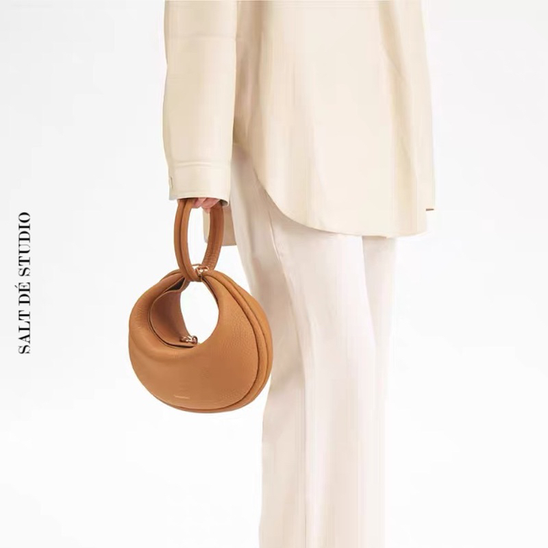 TÚI DÁNG VÒM XINH ĐEO 4 KIỂU | SALT DÉ STUDIO