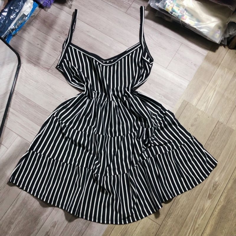 Pass đầm như  hình