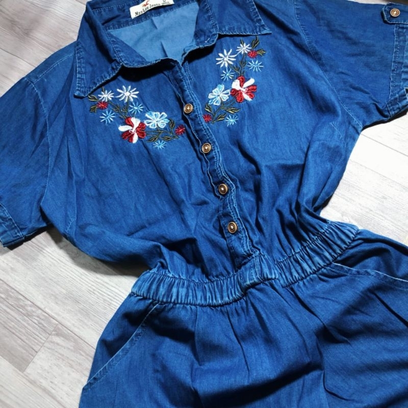 Pass đầm như  hình