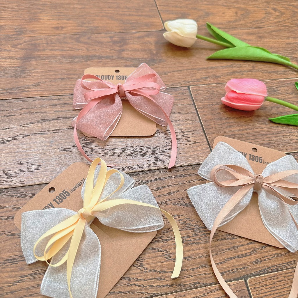 Kẹp nơ lớn nhũ phối ruy băng công chúa cho bé made by Cloudy's Mami