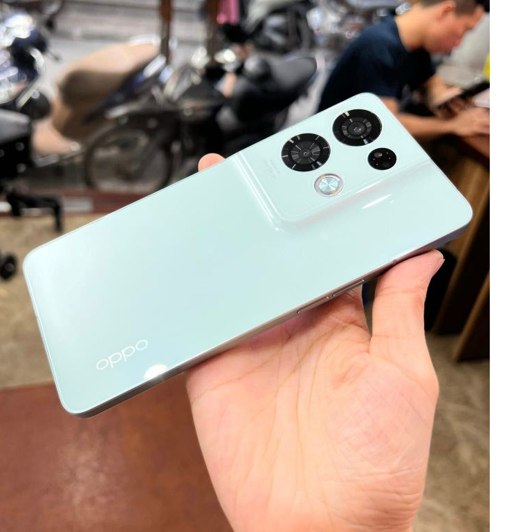OPPO RENO8 5G đẹp keng 99%