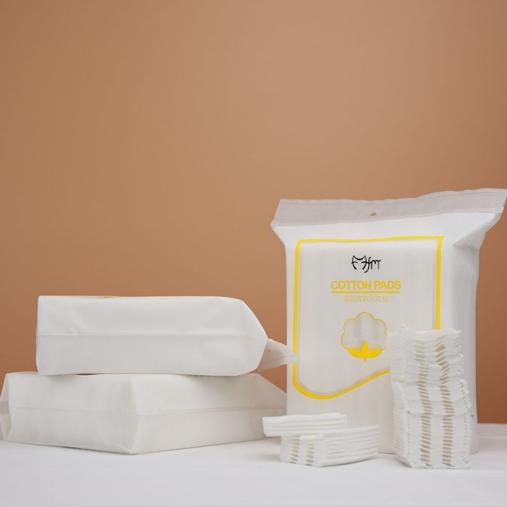 Bông tẩy trang Cotton Pads 222 miếng