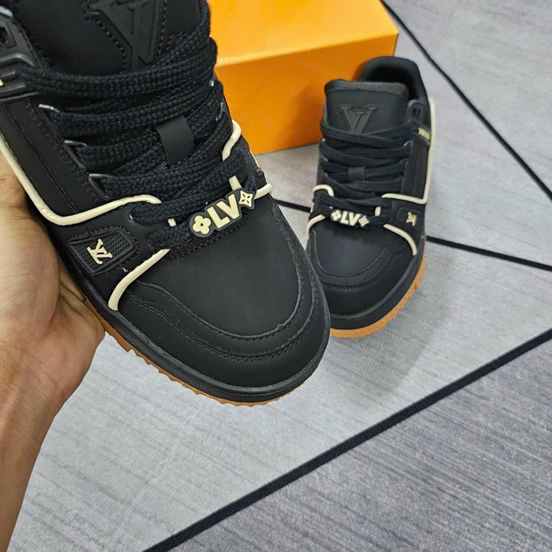 Giày Sneaker LV Traner Maxi Full Black Đế Nâu Lai Au Cao Cấp