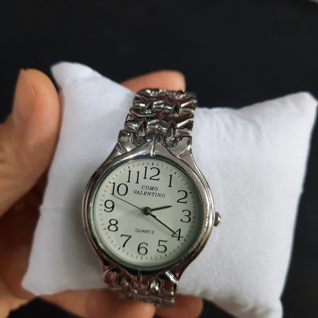Đồng hồ nữ COMO Valentino second hand si nhật- đã qua sử dụng