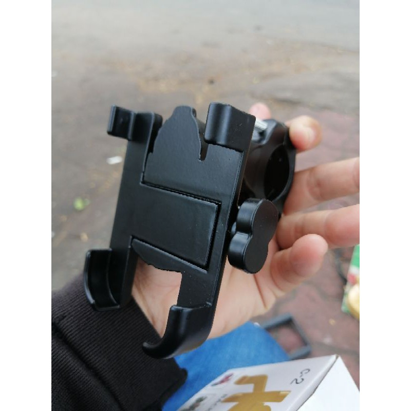 Giá đỡ kẹp điện thoại trên môtô ,xe đạp gắn ghi đông C1