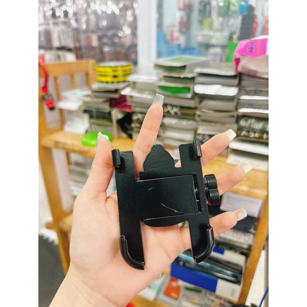 Giá đỡ kẹp điện thoại trên môtô ,xe đạp gắn ghi đông C1