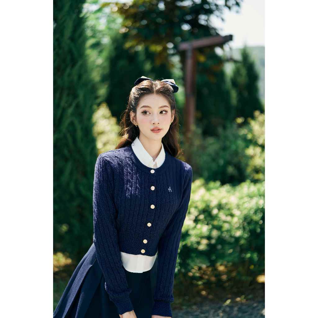 Áo khoác len thừng cropped Ace Academy