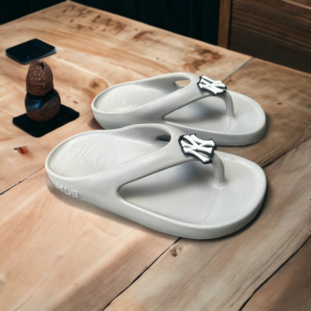 Dép unisex 𝐌𝐋𝐁 mẫu mới 2023 dép kẹp đúc nữ in chữ NY chất xịn đế cao