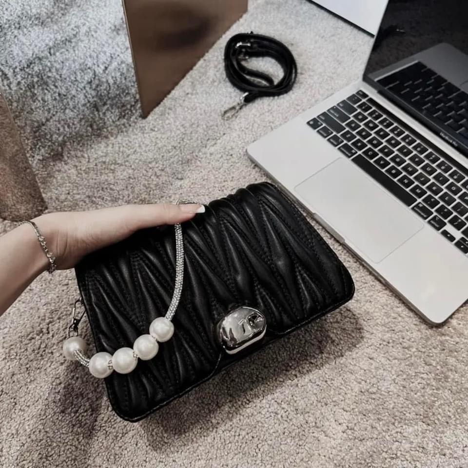 Túi đeo cheo dây đá phối ngọc thời trang