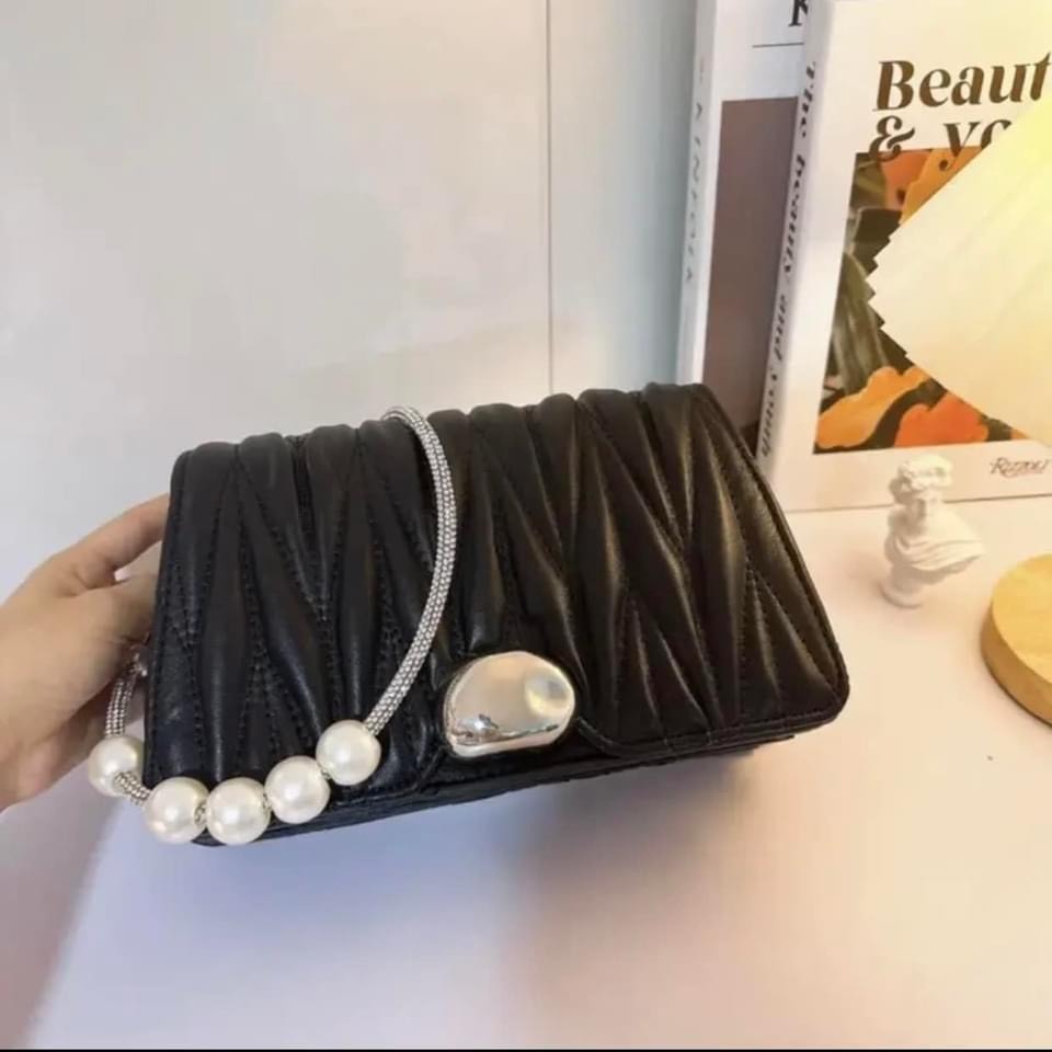 Túi đeo cheo dây đá phối ngọc thời trang