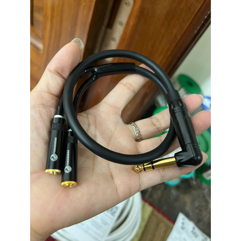 Dây chia 6.5  ra 2 đầu 3.5 hàng chuẩn