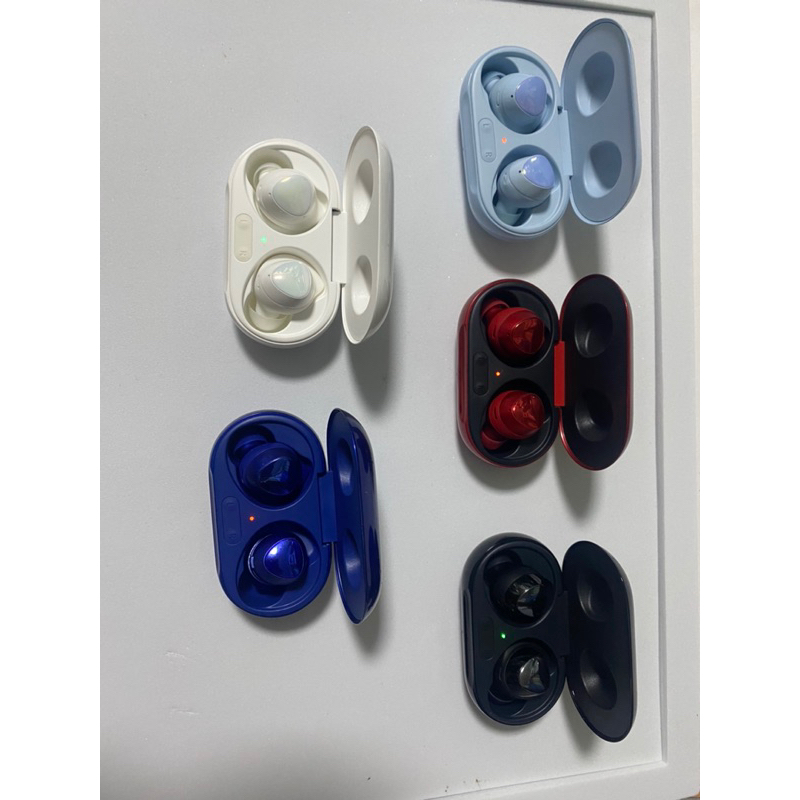 Hộp sạc samsung bud plus chính hãng.