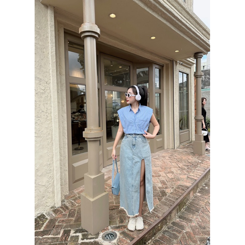 SET ÁO SƠ MI CROPTOP SÁT NÁCH KÈM CHÂN VÁY JEANS XẺ