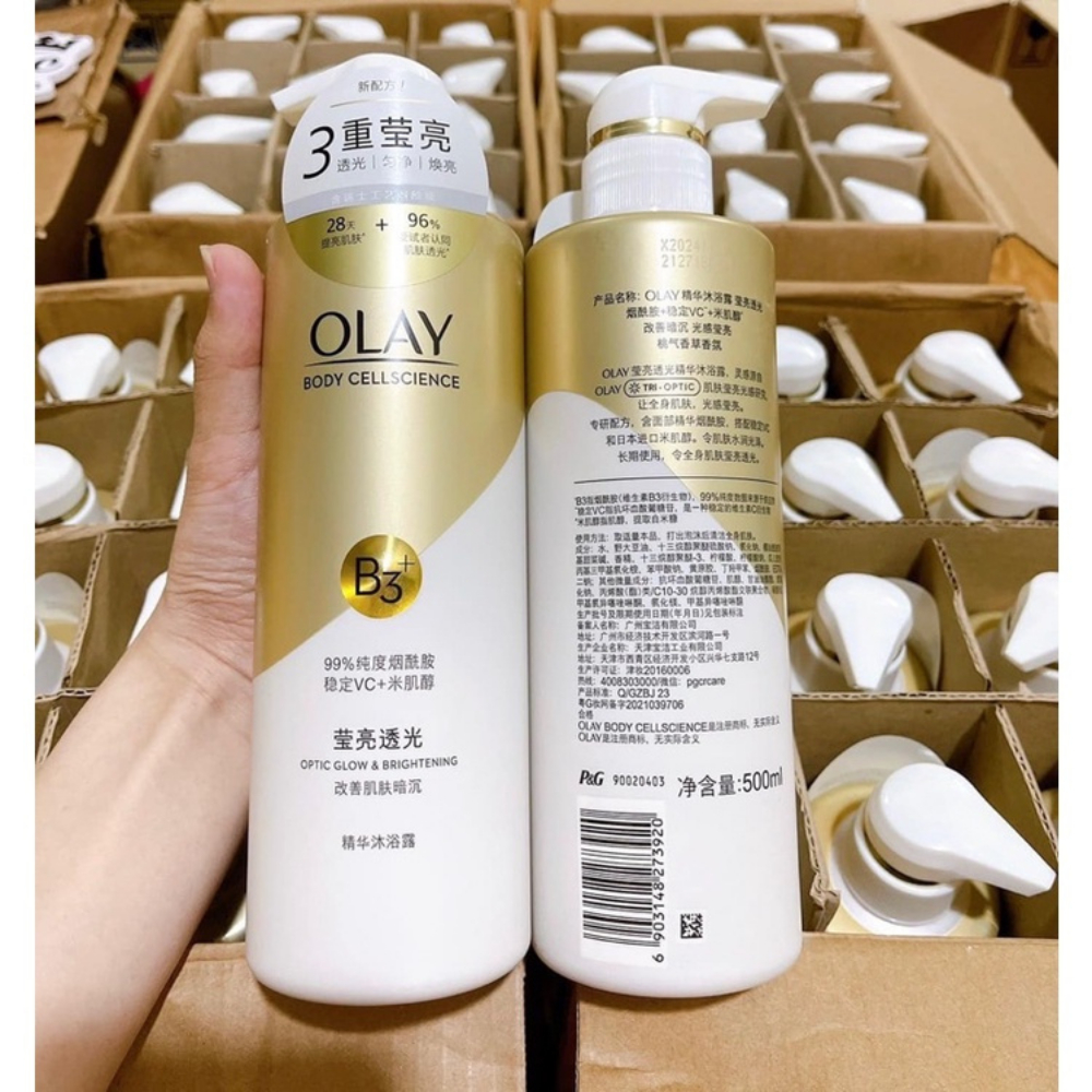 Sữa Tắm Dưỡng Trắng OLAY B3+ Retinol/Vitamin C/HA Siêu Dưỡng Trắng Da, Cấp Ẩm Và Đàn Hồi Cho Da - Chai 500ml