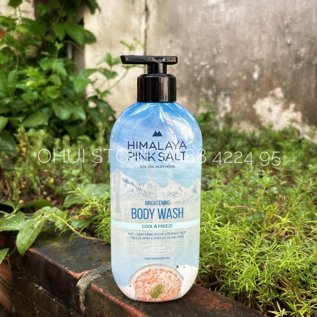 Sữa tắm muối hồng tươi mát sảng khoái Hymalaya Pink Salt 500 gam - Chuẩn Auth