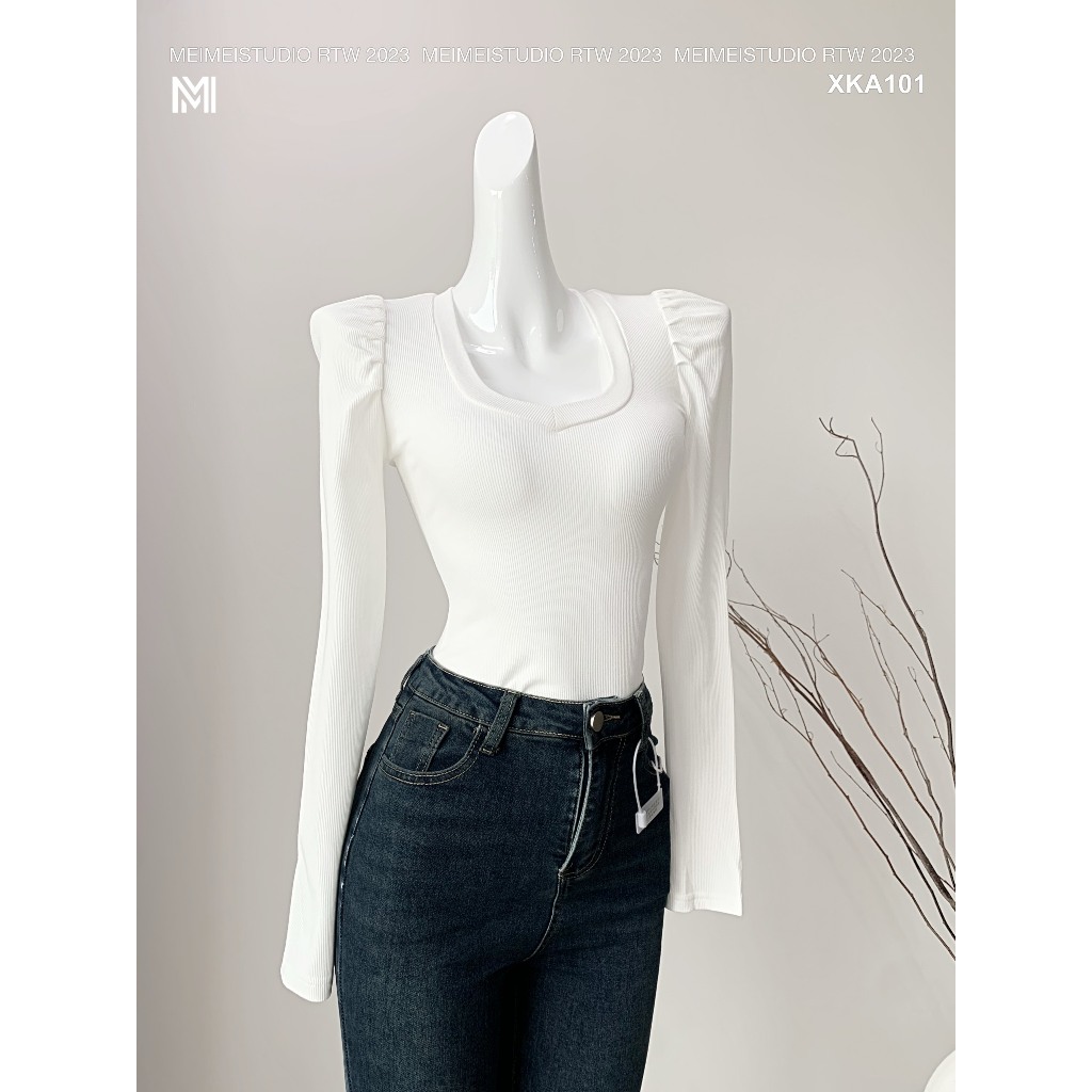 Áo thun zip tăm cổ tim, dài tay dáng ôm, vải co giãn thoải mái, 3 màu cơ bản dễ phối đồ | XKA101