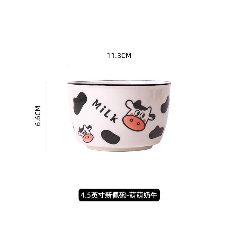 SET BỘ 2 BÁT + 2 THÌA HÌNH BÒ SỮ CHỮ MILK