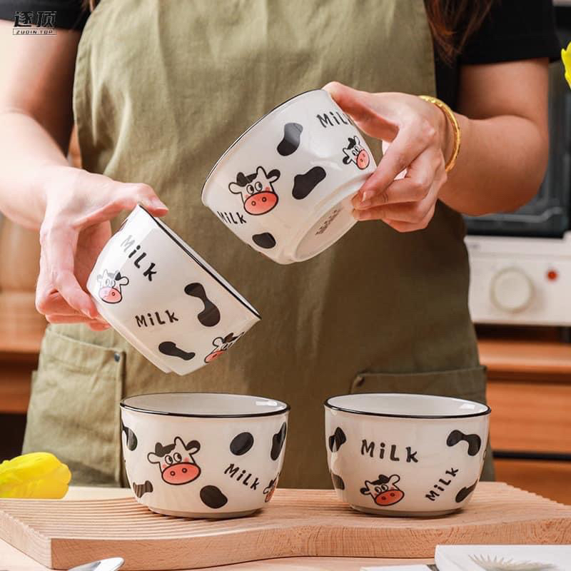 SET BỘ 2 BÁT + 2 THÌA HÌNH BÒ SỮ CHỮ MILK