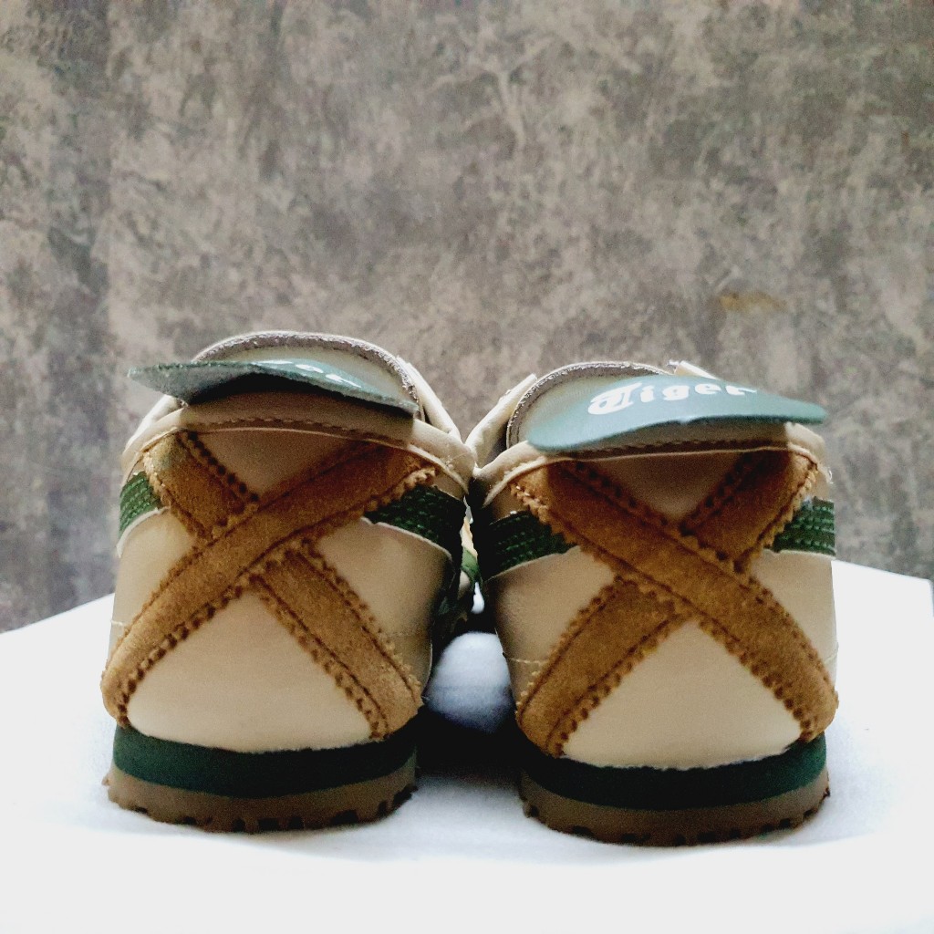 2hand  Giày đế mỏng phối màu đẹp