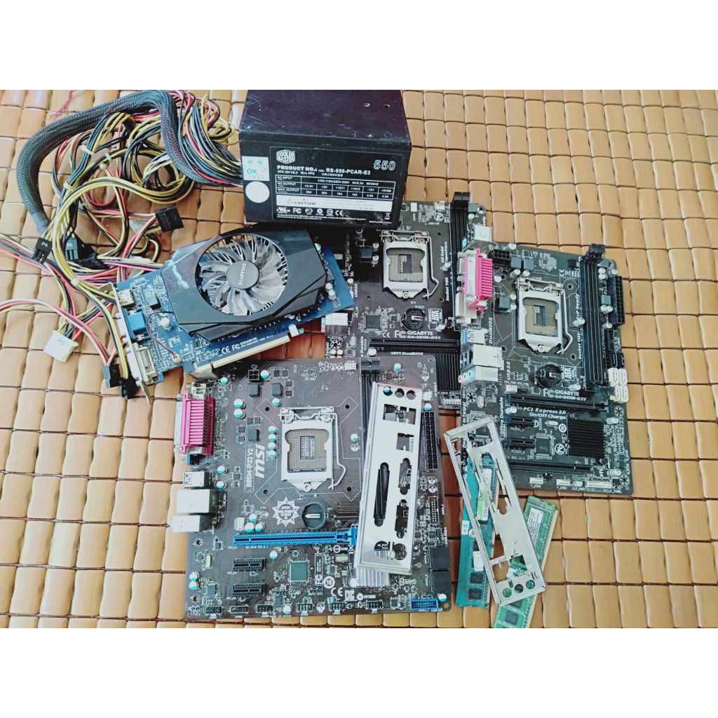 Thanh lý nguyên đóng linh kiện pc mua ngoài đồng nát cho các bác .