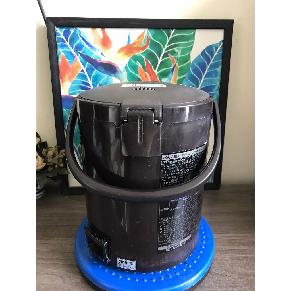 Bình thủy Nhật bãi Zojirushi CV-GB đời cao 2019, 2.2l dùng điện 100V, phải cắm qua bộ đổi nguồn, ngoại hình mới trên 90%