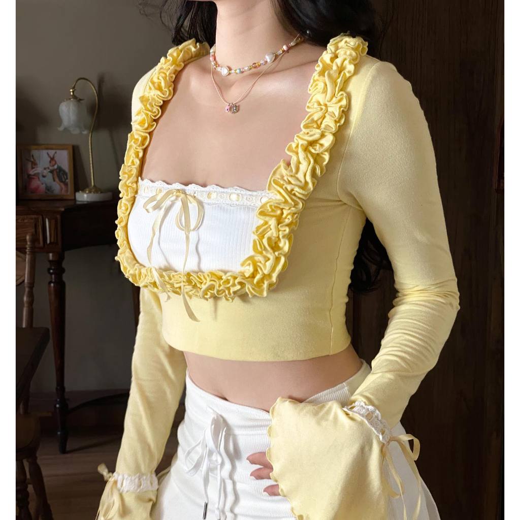 “𝐂𝐇𝐑𝐈𝐒𝐓𝐈𝐍𝐄 𝐓𝐎𝐏” Áo Croptop thun tay dài cổ vuông dễ thương, tay ống loe tiểu thư