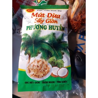 Mứt dừa khô sấy giòn đặc sản bến tre gói 200g
