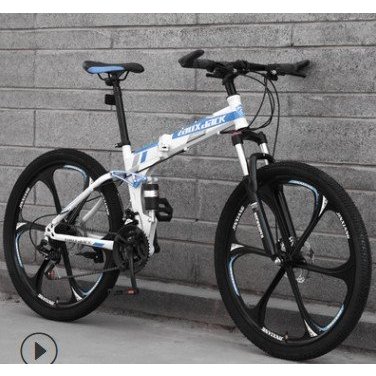 Xe đạp thể thao ngoài trời, xe đạp địa hìn leo núi  phong cách thể thao.