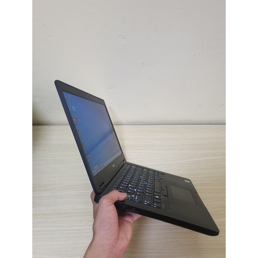 LAPTOP DELL LATITUDE E5470