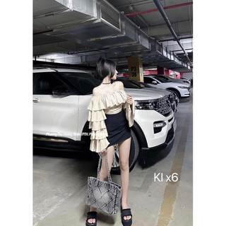 Áo trễ vai tay bèo