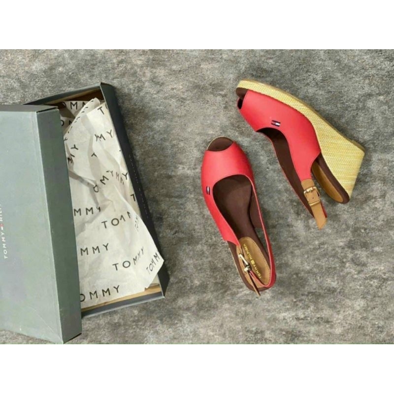 Giày sandal Tommy Hilfiger