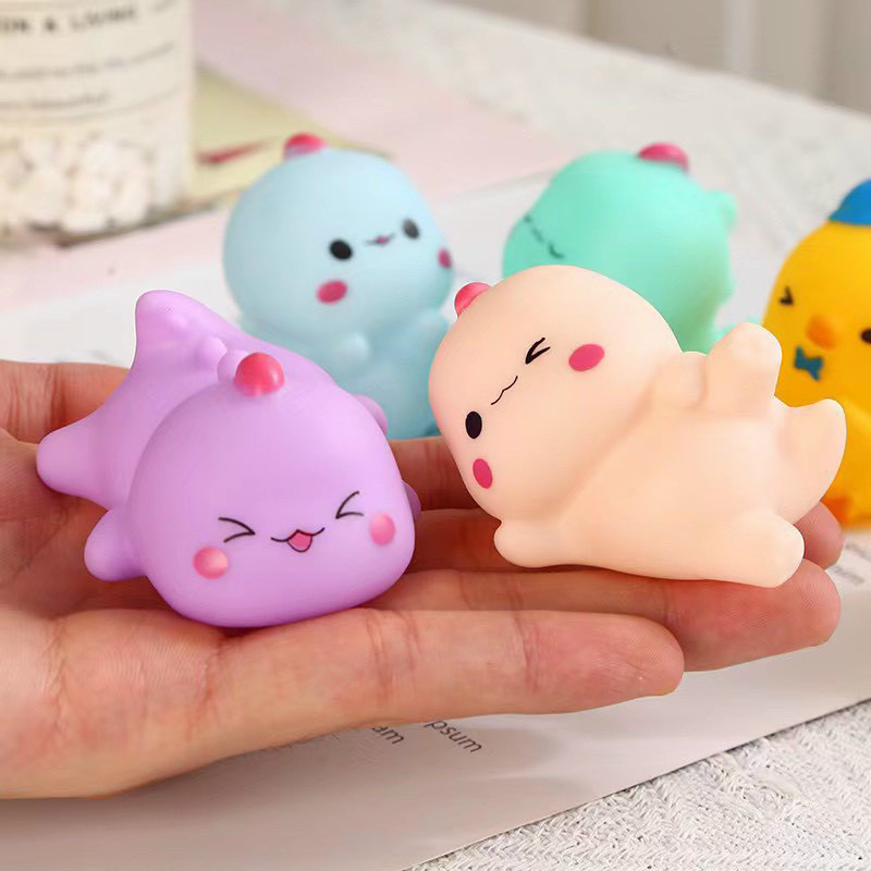 Set 6 con khủng long cao su bóp kêu chít chít dễ thương-O34