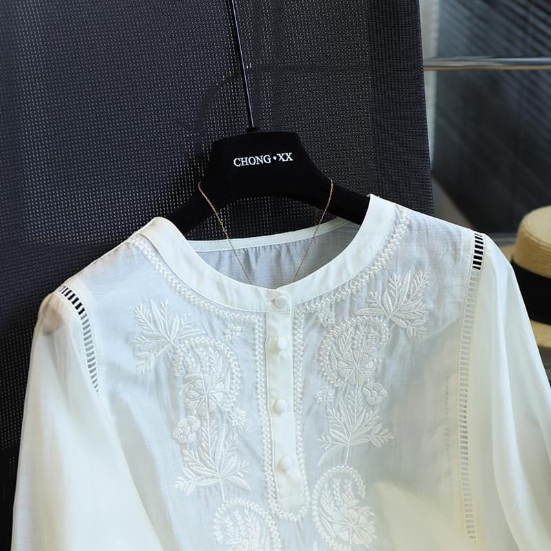 Sơ mi linen tơ mềm thêu thân và tay xinh