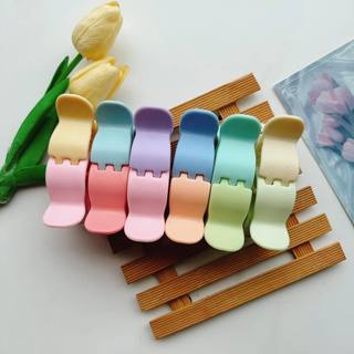 Lố 12 kẹp càng cua nhựa dẻo chống gãy 3r/5r sắc màu thời trang