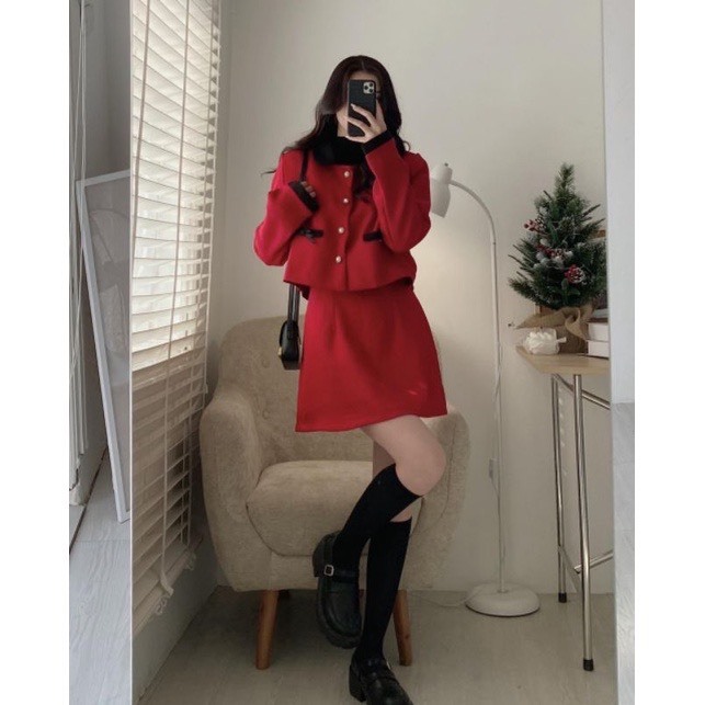 Set dạ Tweet cổ sen lượn sóng phối màu đen kèm chân váy chữ A Hari GenZ 217 P13K1