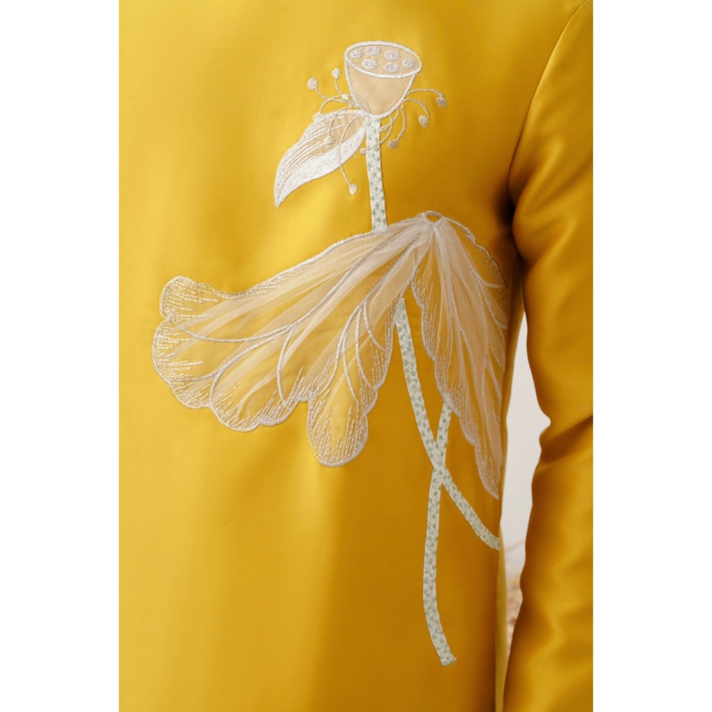 Áo dài nam cách tân thêu sen Tố Bạch Liên - Maison LONG