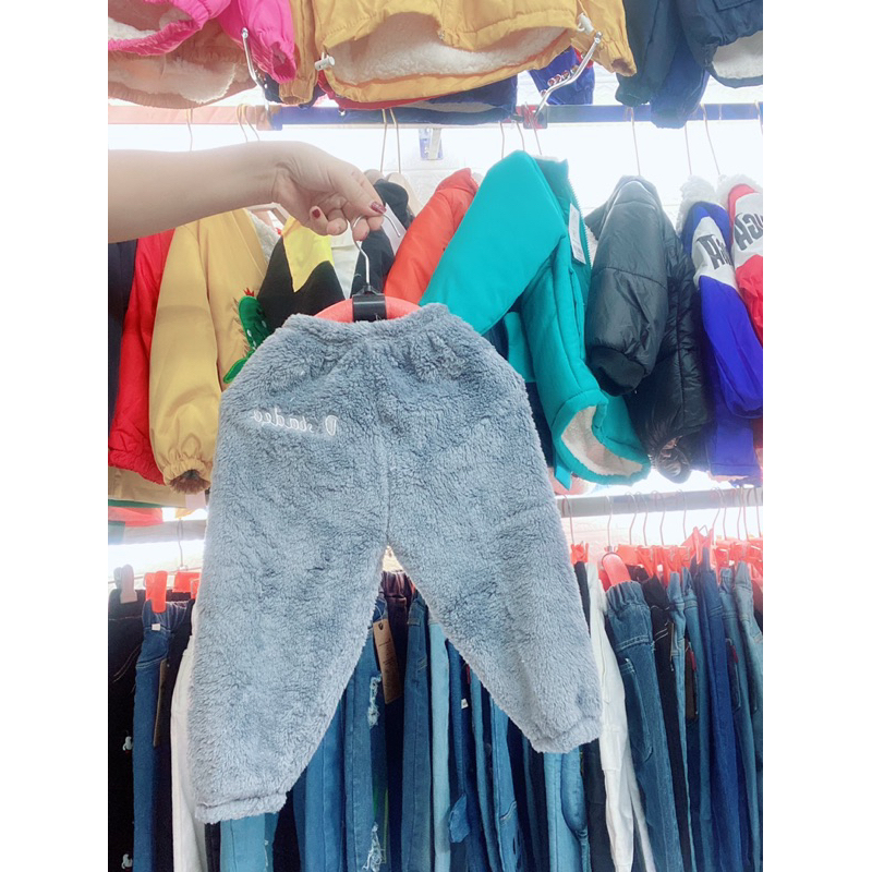 Quần lông CHỮ cho bé yêu